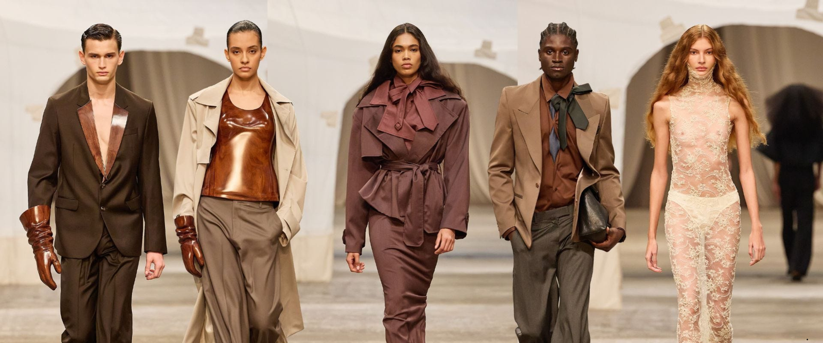 Mondepars transforma memória em matéria e homenageia Alda, avó de Sasha Meneghel, em desfile carregado de afeto